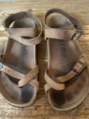 Birkenstock Brown Leather Ankle Strap Sandals Women’s Size 38 / US 7–7.5